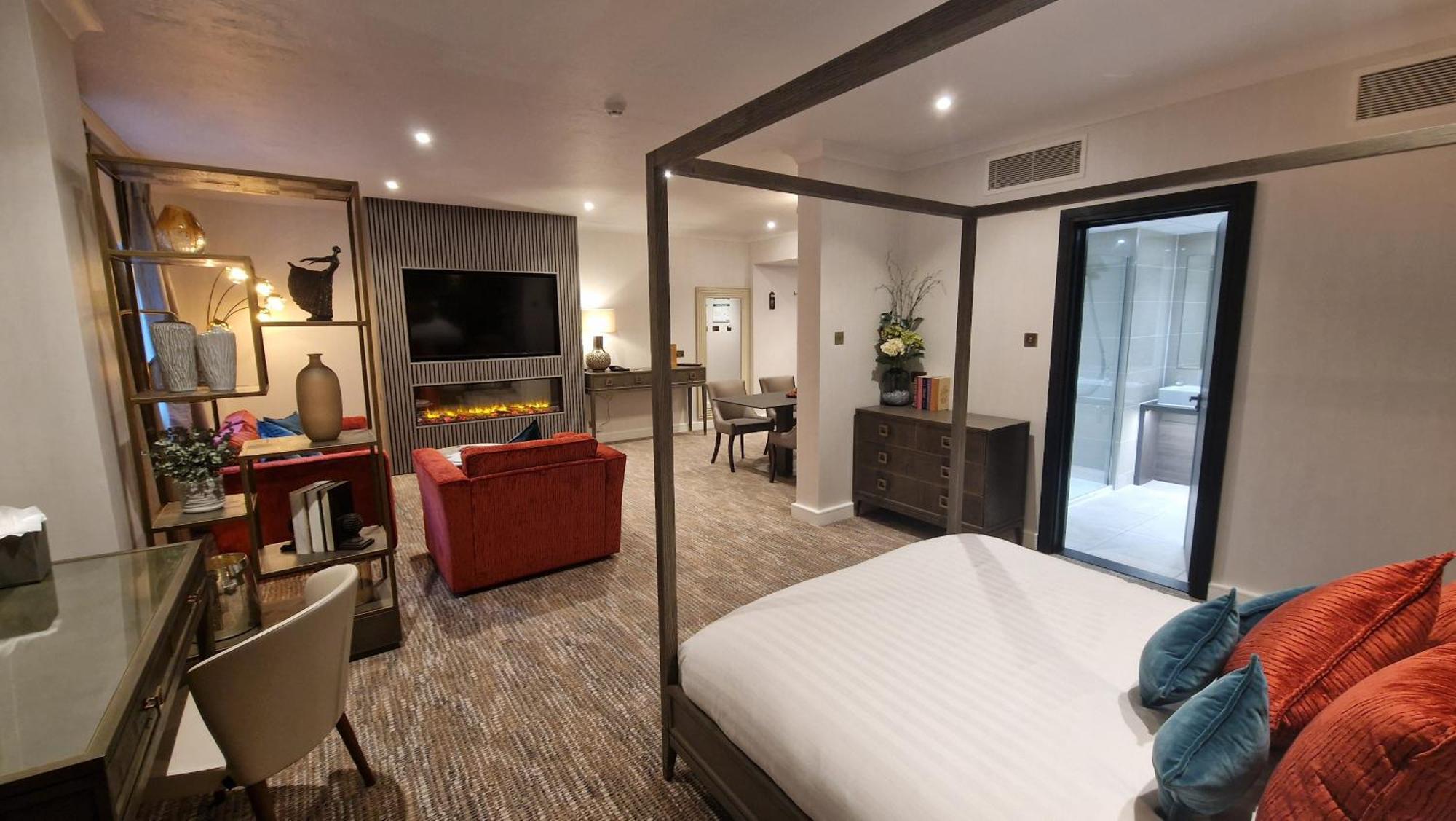 Hotel Coppid Beech Bracknell Exterior foto